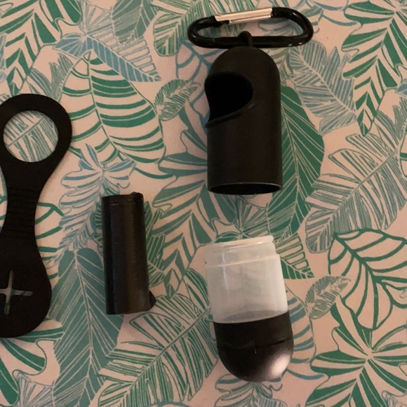 Dog/Pet Waste bag bundle - Picture 2 of 11